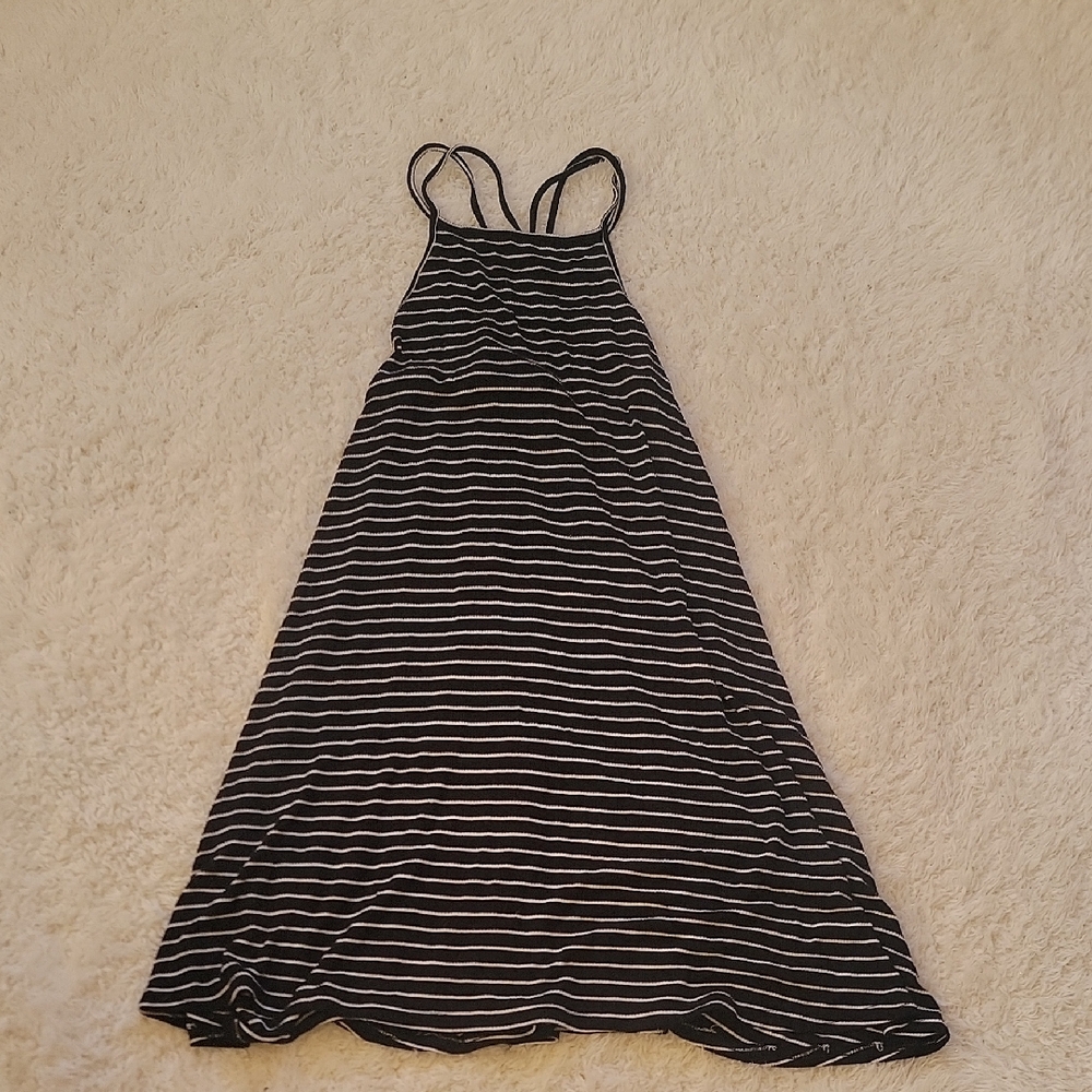🍍3 For 35🍍American Eagle Black and White Striped Soft And Sexy Skater Dress